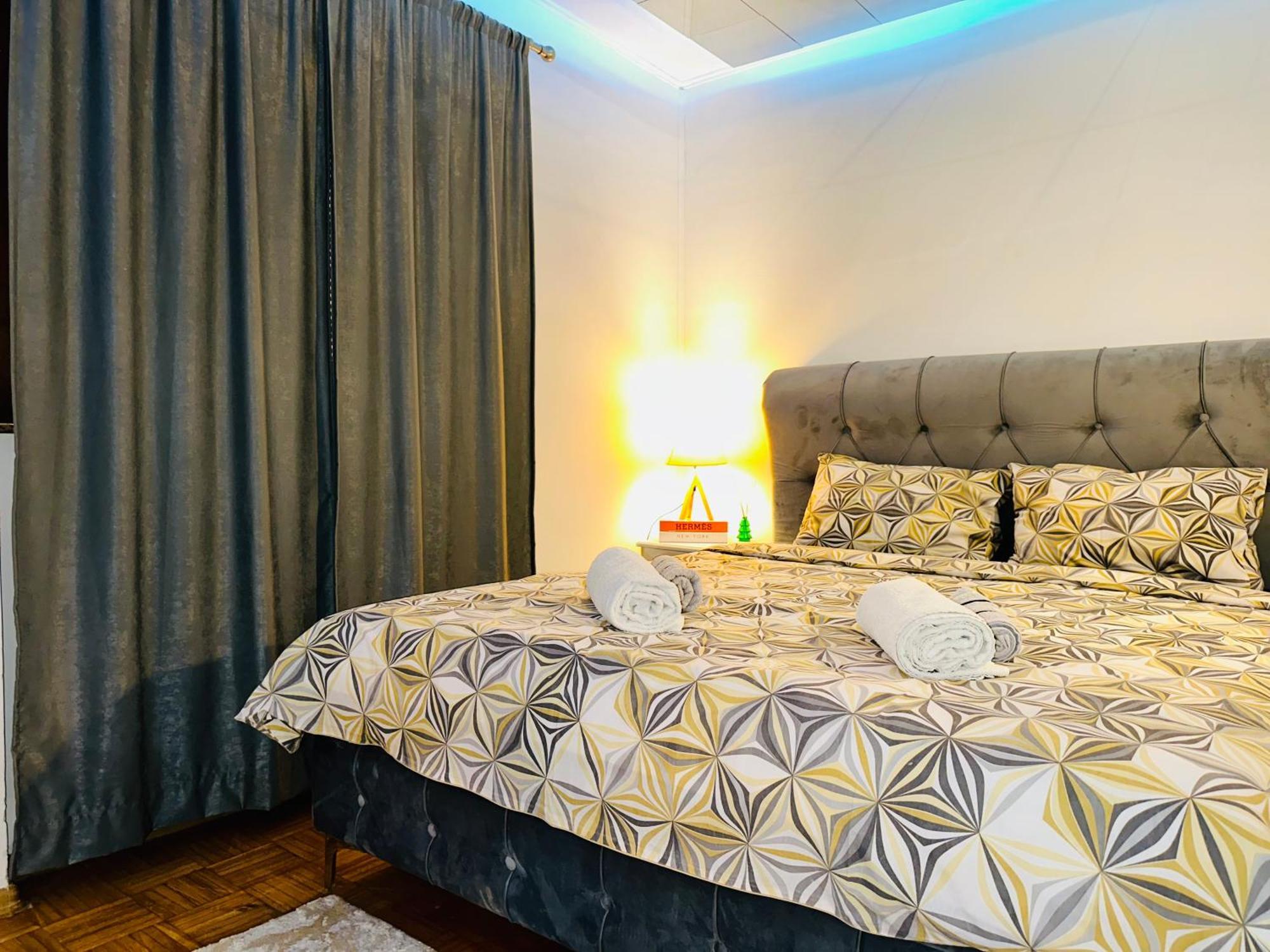 Hedonist Spa Jacuzzi Sarajevo Free Parking Buitenkant foto